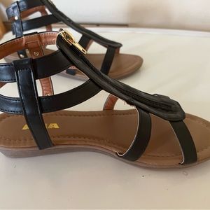 ALIA black gladiator sandals